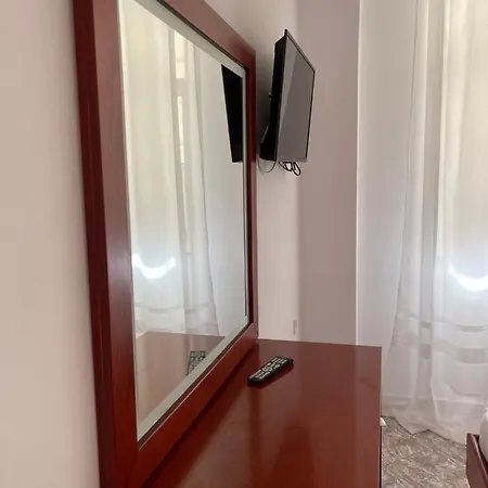 Hotel Marsi Hotel